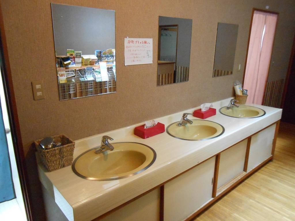 Biwa Monogatari Hotel Atami  Ngoại thất bức ảnh